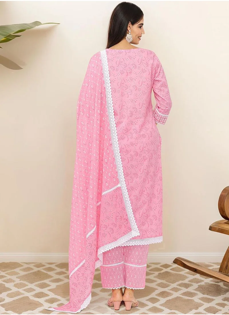 آي شين Regular Fit Embellished Pattern Round Neck Neck Three-Quarter Sleeve Pink Colour Knitted Cotton Kurta Set for Women with Mid-Rise Closure - A Timeless Addition to Your Collection