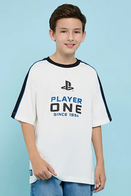 أر أند بي PlayStation Print Oversized T-Shirt with Crew Neck and Short Sleeves