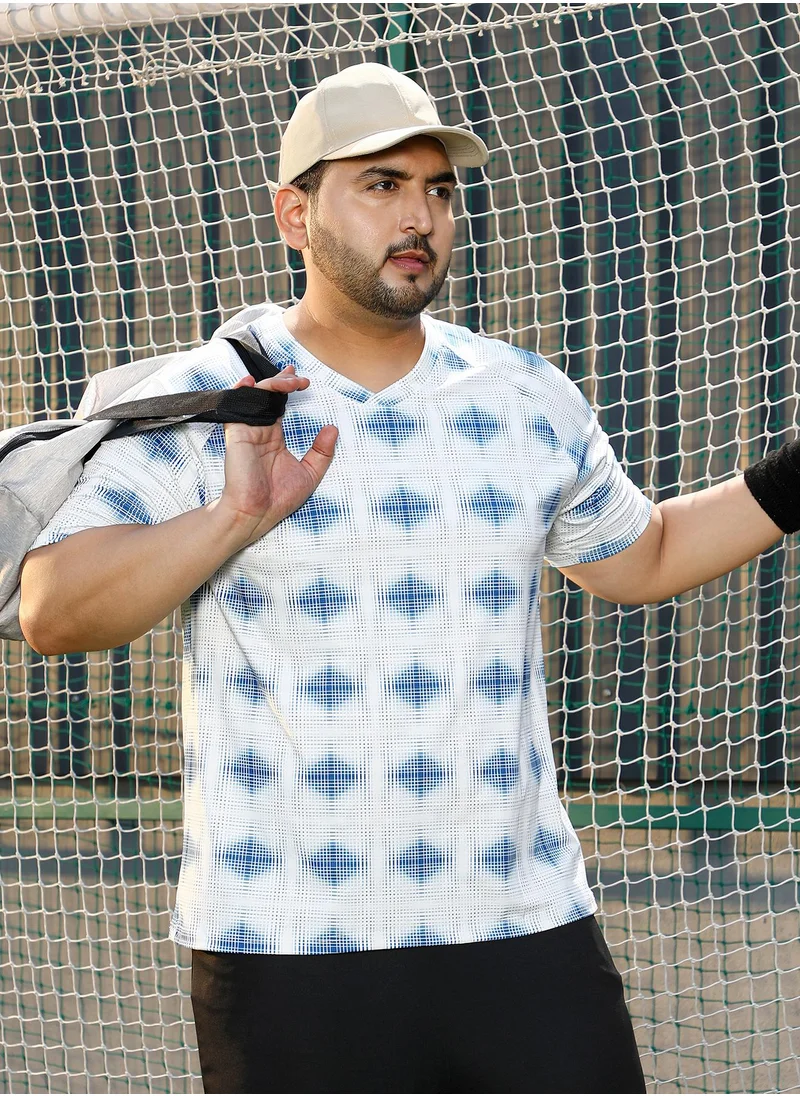 انستافاب بلس Instafab Plus Men's Cream White & Indigo Blue Static-Bloc Activewear T-Shirt For Casual Wear | V-Neck | Short Sleeves | Plus Size Jersey T-Shirt Crafted With Comfort Fit For Everyday Wear