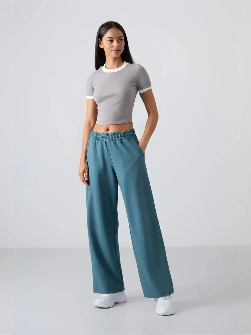 تومي لايف TOMMY Wide-Leg Pull-On Sweatpants