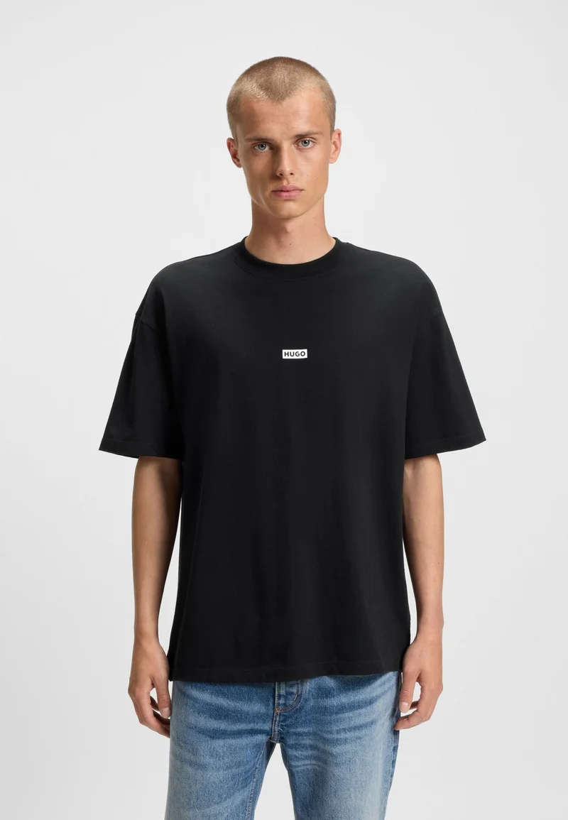 HUGO Loose-fit T-shirt in cotton with rear logo artwork