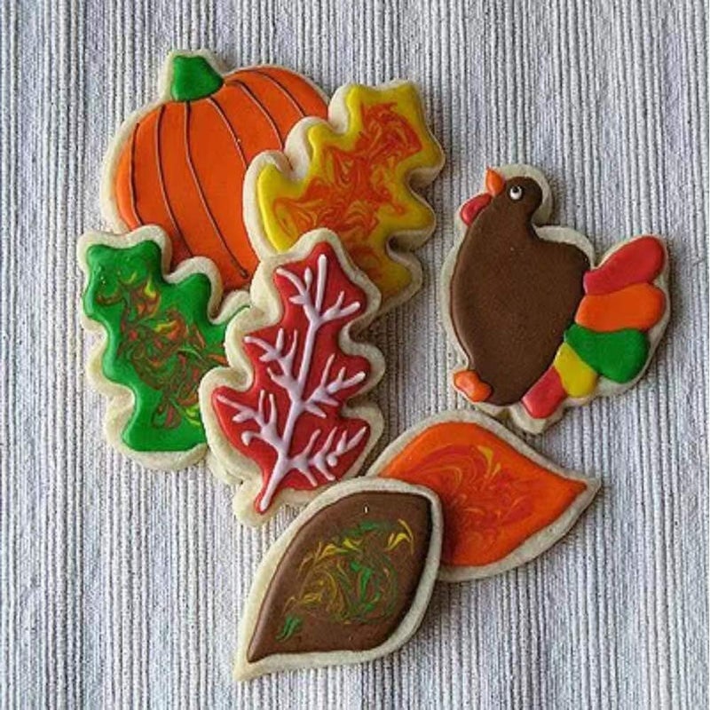 Maykito Fall Thanksgiving Cookie Cutters Set - 8 Pieces - Pumpkin, Football,Turkey, Maple Leaf, Oak Leaf,Squirrel,Candy Corn and Acorn- Stainless Steel - Image 5
