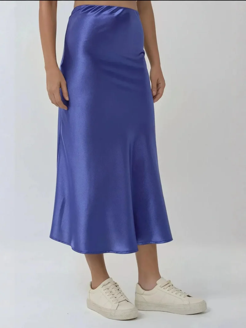 هيكاب High-Waist Satin Midi Skirt