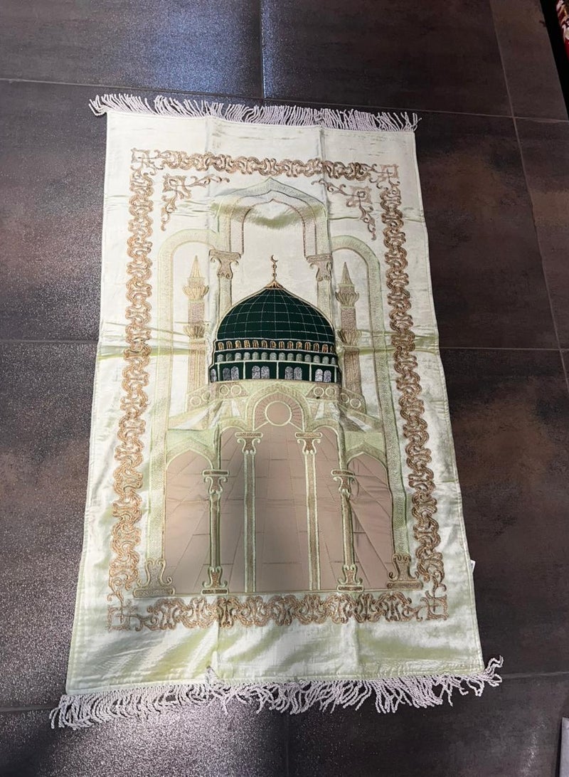 Kashmiri prayer rug with a dome design, excellent quality It has a wonderful and unique shape, and it is also soft and features some hand embroidery and machine embroidery We offer it in a box to make it easy to present as gifts to family and loved ones Suitable for all seasons and occasions Hajj, Umrah, Ramadan, holidays and celebrations - Image 2