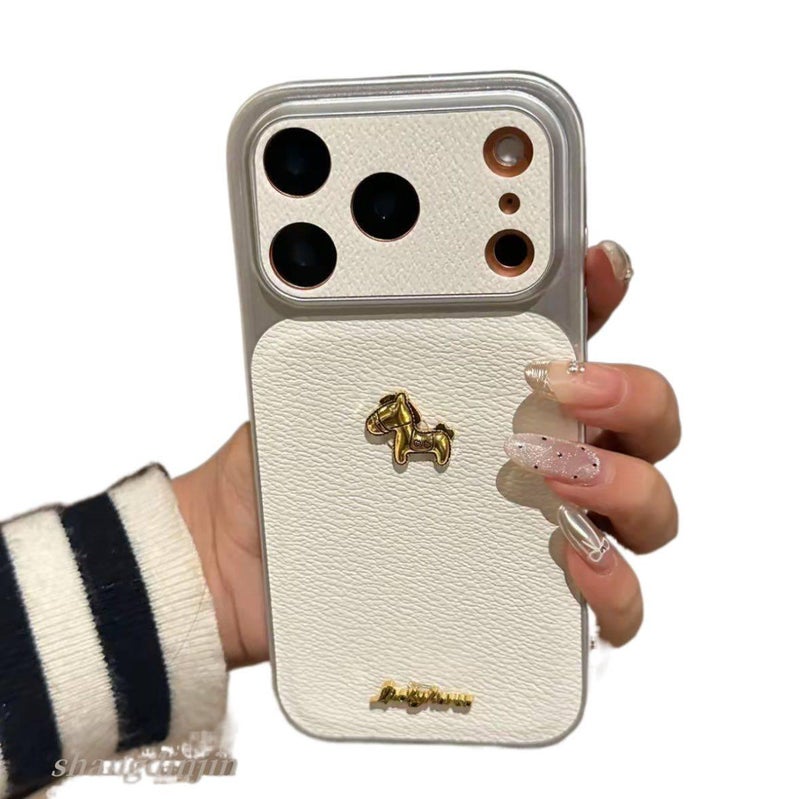 غطاء واقي بملمس جلد لـ iPhone 14 / 14 Plus / 14 Pro / 14 Pro Max مع مقاومة بصمات الأصابع ونقشة حصان صغير مع ملمس جلد باللون أبيض باللون الأبيض - Image 4