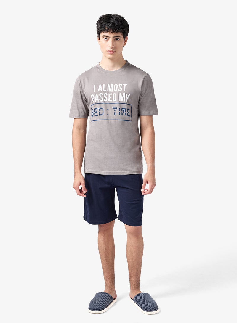 سفنتي فايف طقم بيجامة تي شيرت وشورت - Image 1