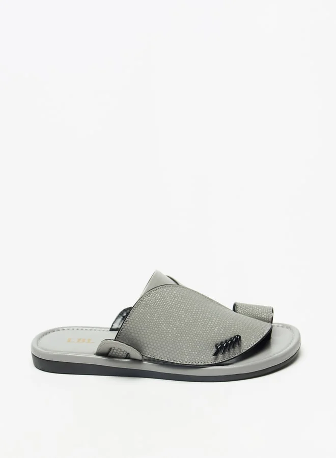 LBL by Shoexpress Boys Textured Slip-On Arabic Sandals with Toe Loop Closure