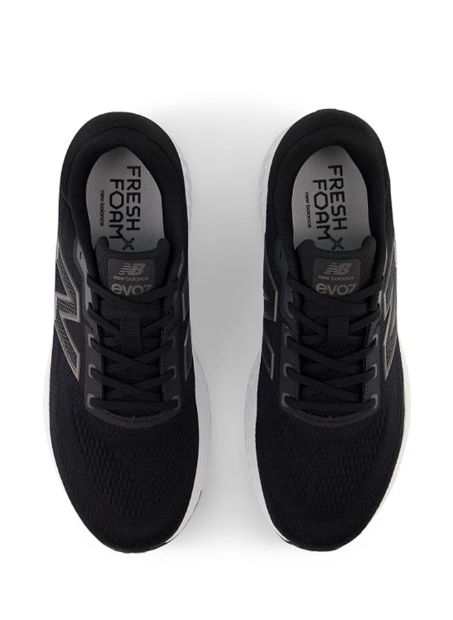 New Balance Evoz Sports Shoes  - Image 5