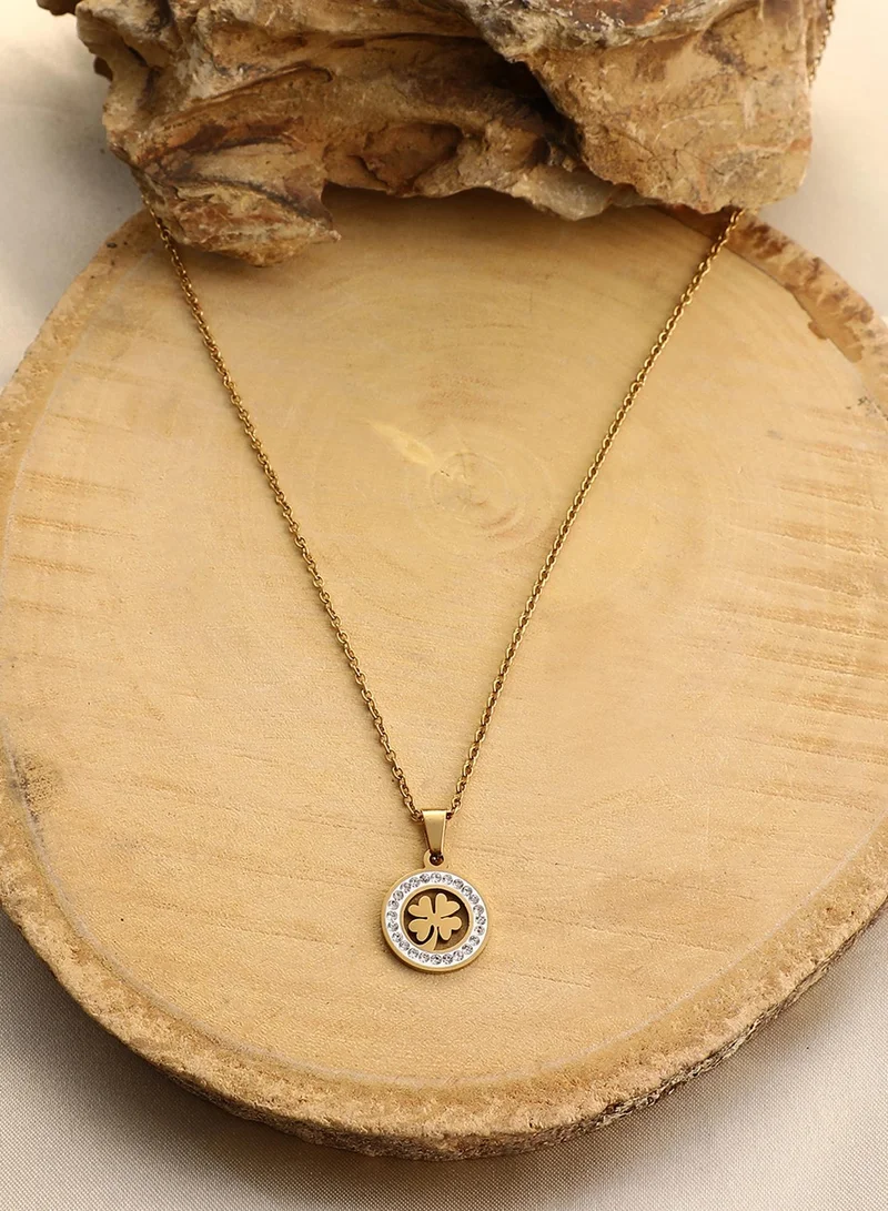 سوهي Stone Studded Clover Pendant With Artificial Chain Necklace Jewellery