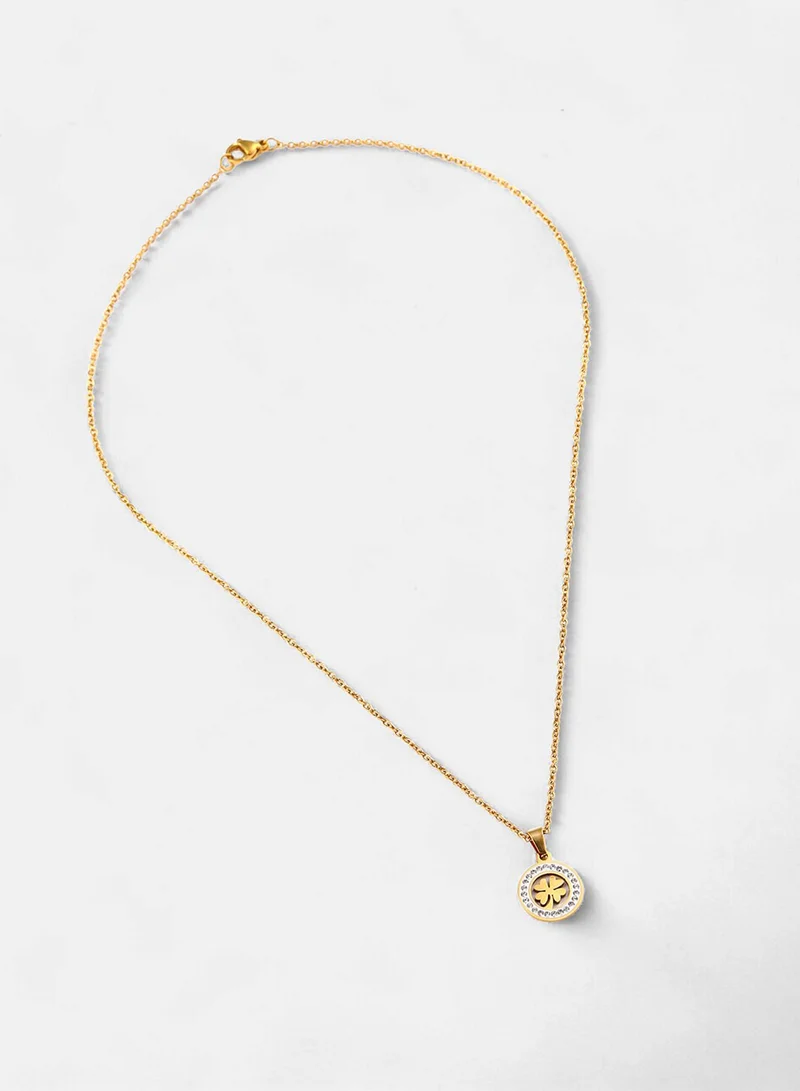 سوهي Stone Studded Clover Pendant With Artificial Chain Necklace Jewellery