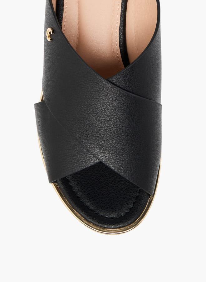 لو كونفورت صنادل نسائية بكعب ويدج وأشرطة متقاطعة بلون سادة - Image 4