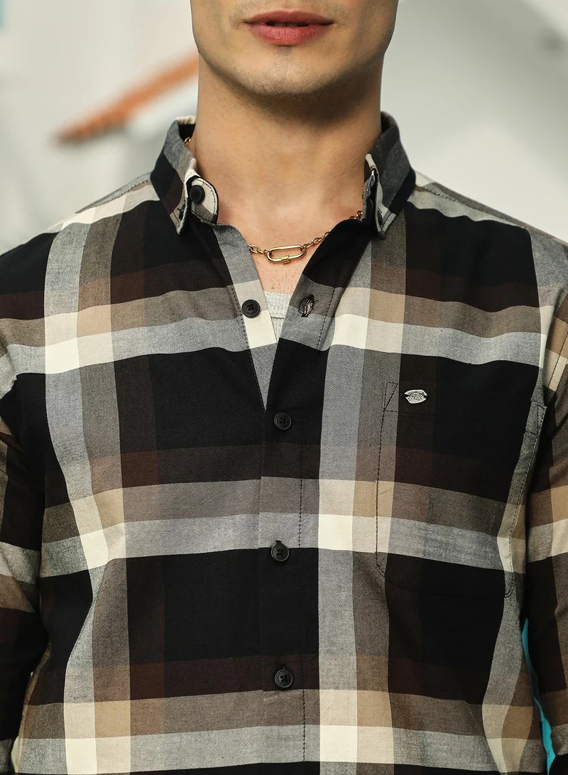 Campus Sutra Men's Onyx Black & Saltbox Beige Pixelated-Check Relaxed Shirt