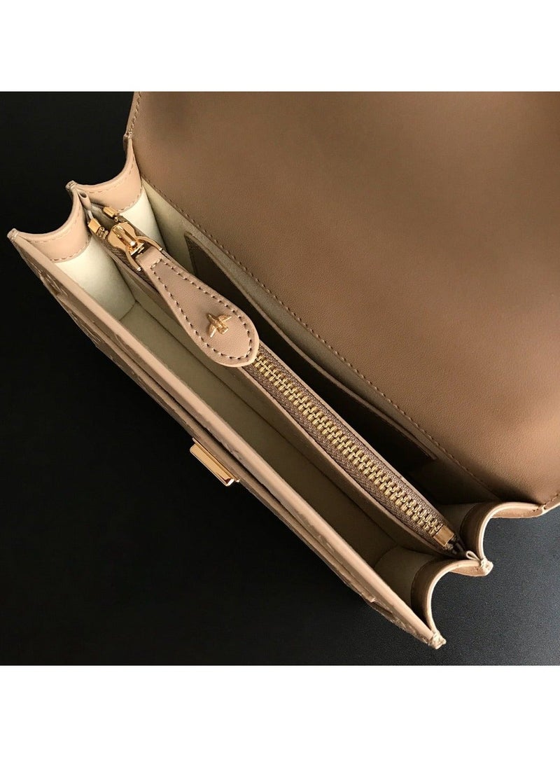 Pinko Solid Color Embossed Crossbody Shoulder Bag 21*11*7cm - Image 4