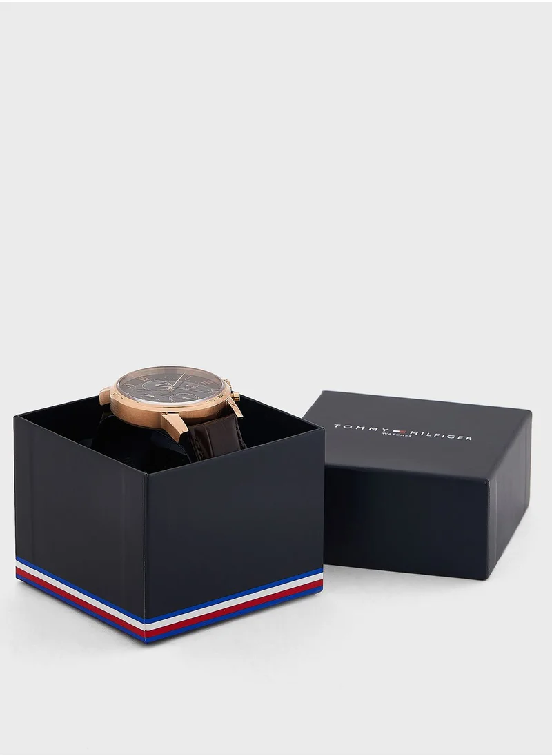 TOMMY HILFIGER Leather Strap Chronograph Watch