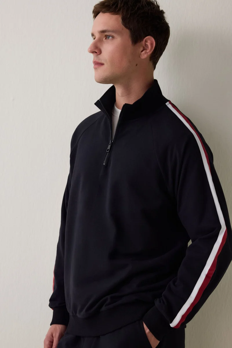 بنتي PENTI Men's Striped Oversize Jogger Pajama Set