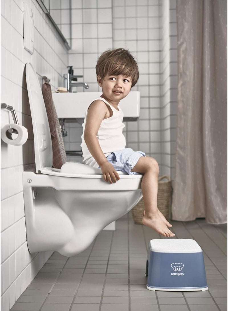 BABYBJORN Baby Step Stool Deep Blue And White  - Image 4