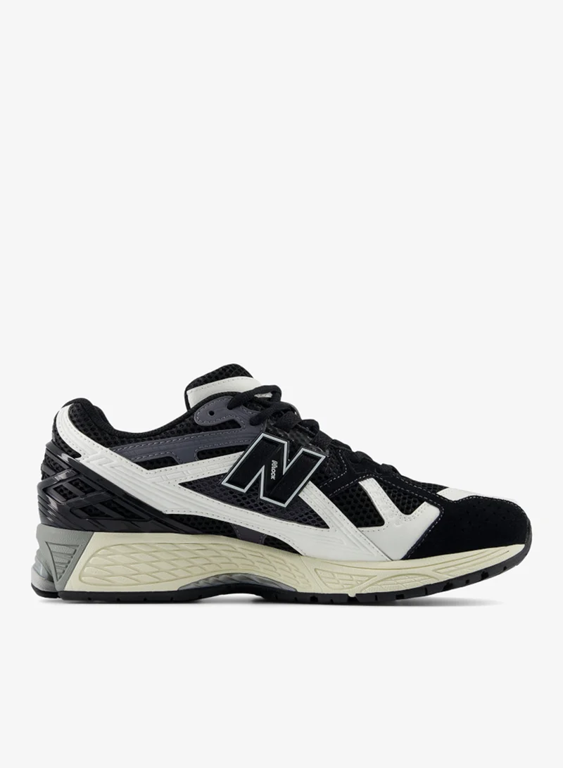 New Balance 1906 Sneakers