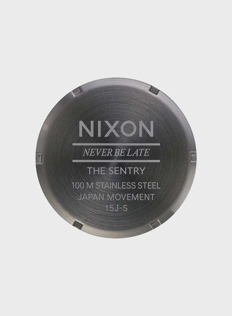 NIXON Sentry Leather Gunmetal / Black Watch