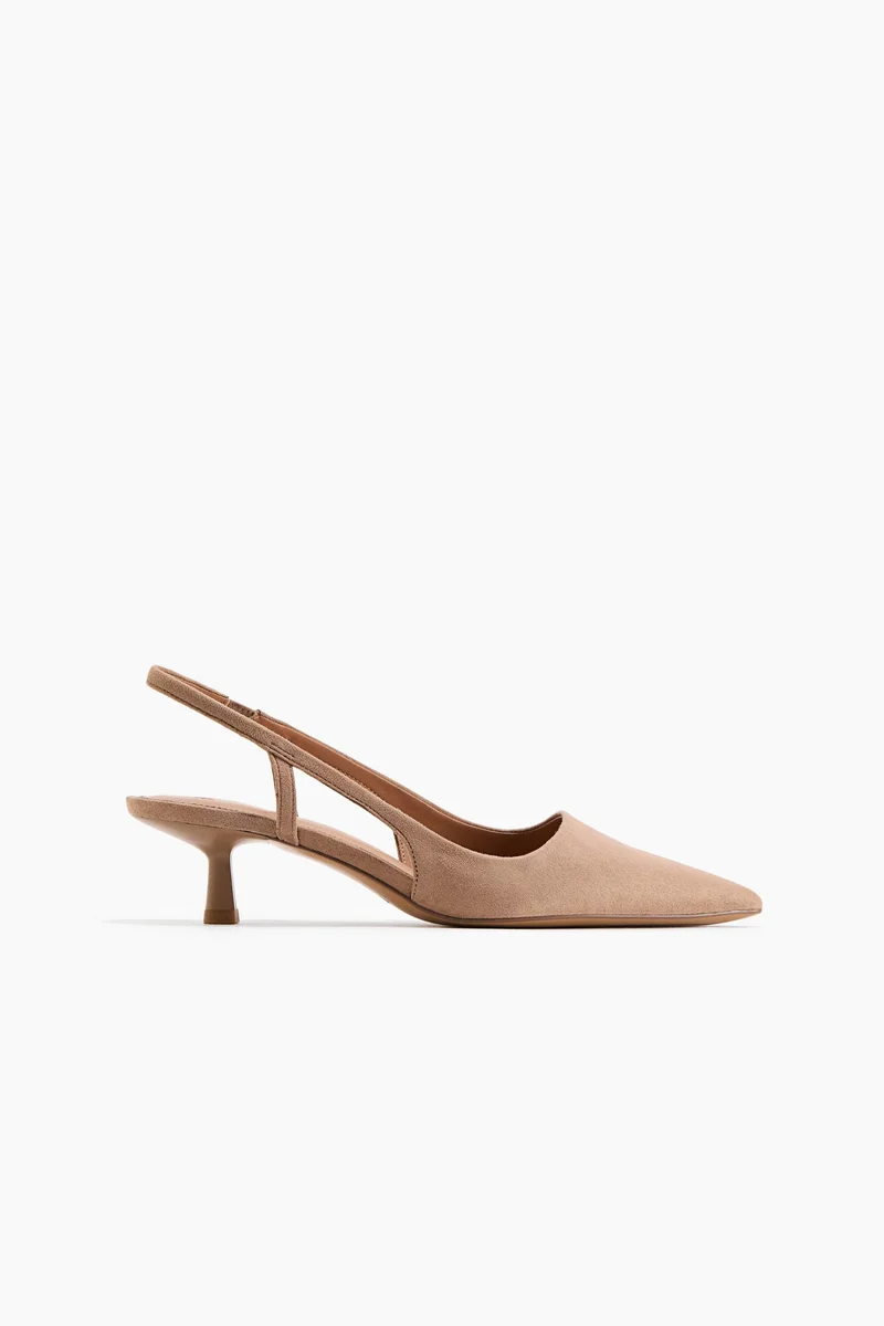 Kitten-heeled slingbacks