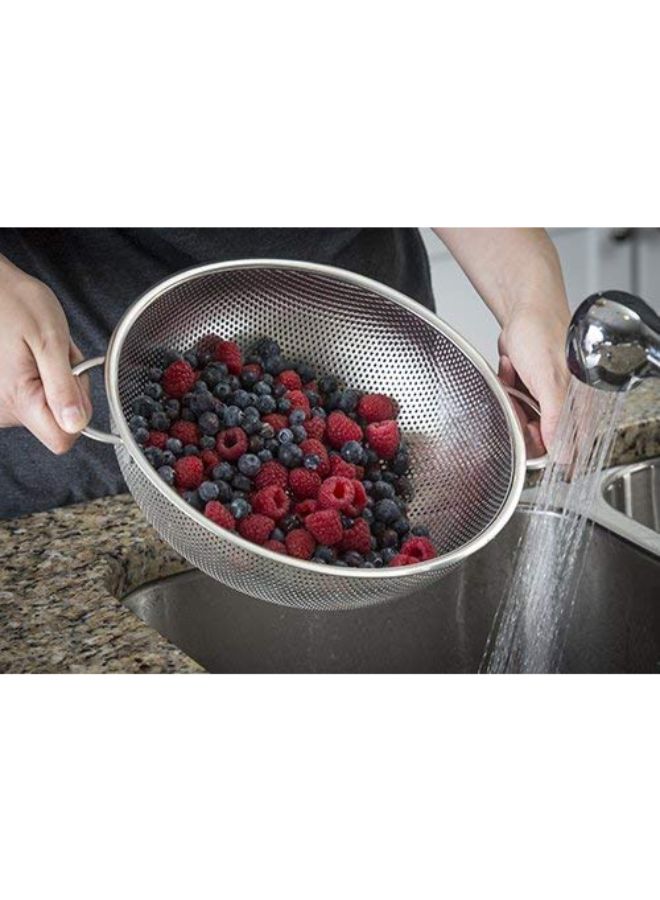 TableCraft H904BH 4.6 Quart Stainless Steel Colander with Handles â€“ Durable Kitchen Strainer for Fruits, Vegetables, Pasta, and Grains â€“ Footed Base for Stability â€“ Easy to Clean â€“ Dishwasher Safe - Image 2