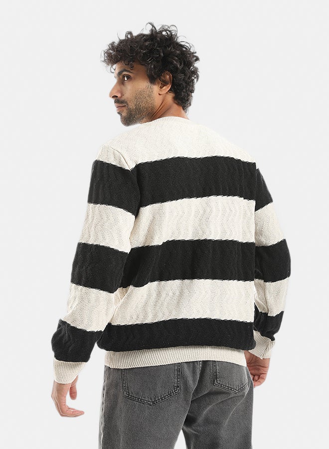 Andora Knitted Strapped Creamy & Black Pullover_Creamy & Black - Image 3