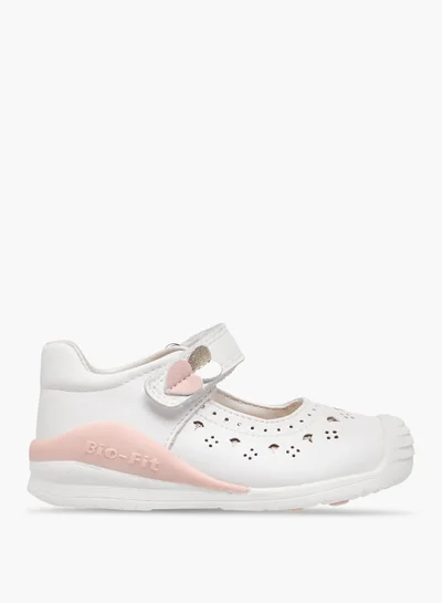 Barefeet Girls Cut-Out Detail Mary Jane Shoes