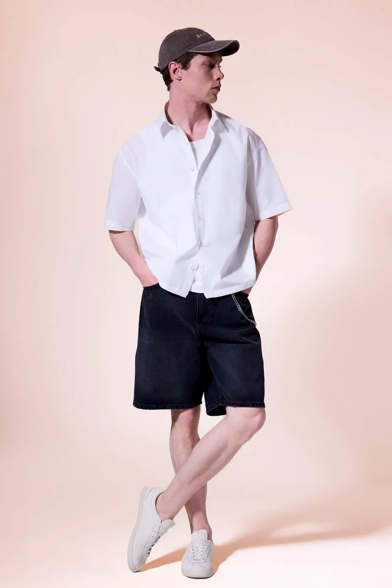 ديفاكتو Boxy Fit Shirt Collar Printed Poplin Short Sleeve Shirt