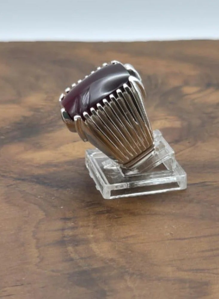 OtherMax Vip ring crowned with natural garnet stone - Image 3