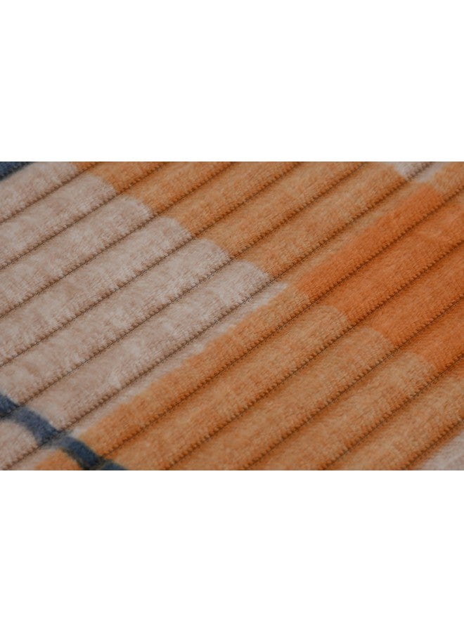 KAWI Velvet Pencil Print 300 GSM Woolen Fleece Warm Winter Checkred Flannel Elastic Fitted Bedsheets for Double Bed King Size 90x100 (78x72X10) inches with 2 Pillow Cover,- Brown - Image 3