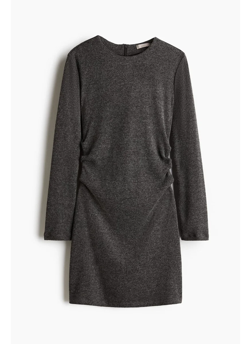 H&M Fitted Jersey Dress