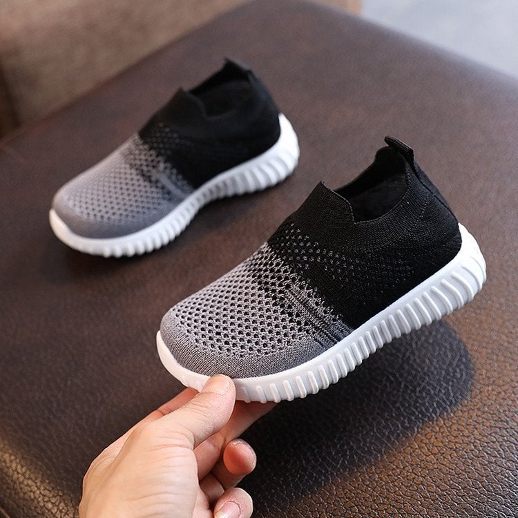 Mesh Sneakers Lightweight Flexible Sole Walking Shoes For Kids Indoor And Outdoor Activities - Image 3