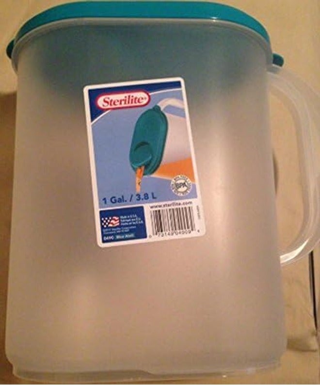 Sterilite Plastic Pitcher Water Jug Drink Dispenser Blue Atoll Lid and Tab with Clear Base and Comfort Grip Handle for Kitchen and Home, Washed Blue - Image 4