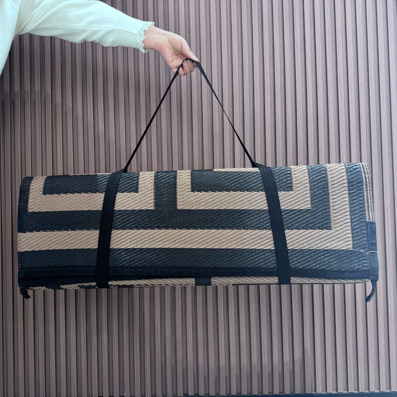 Huayang Hot-Selling Durable Moisture-Proof Outdoor Camping Mat - Perfect for Gardens, RVs, and Beaches - Image 3