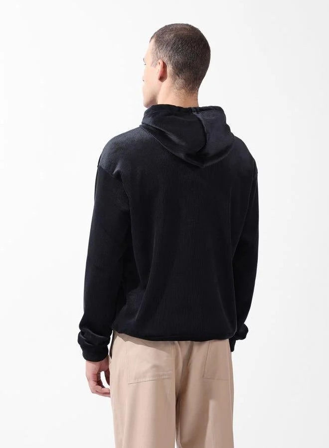 ذا انديان كراج كو Men Regular Fit Self Design Round Neck Full Sleeves Sweatshirt