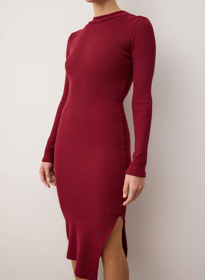 trendyol Burgundy Body-Styling Slit Crew Neck Midi Ribbed Flexible Knitted Pencil Dress - Image 3