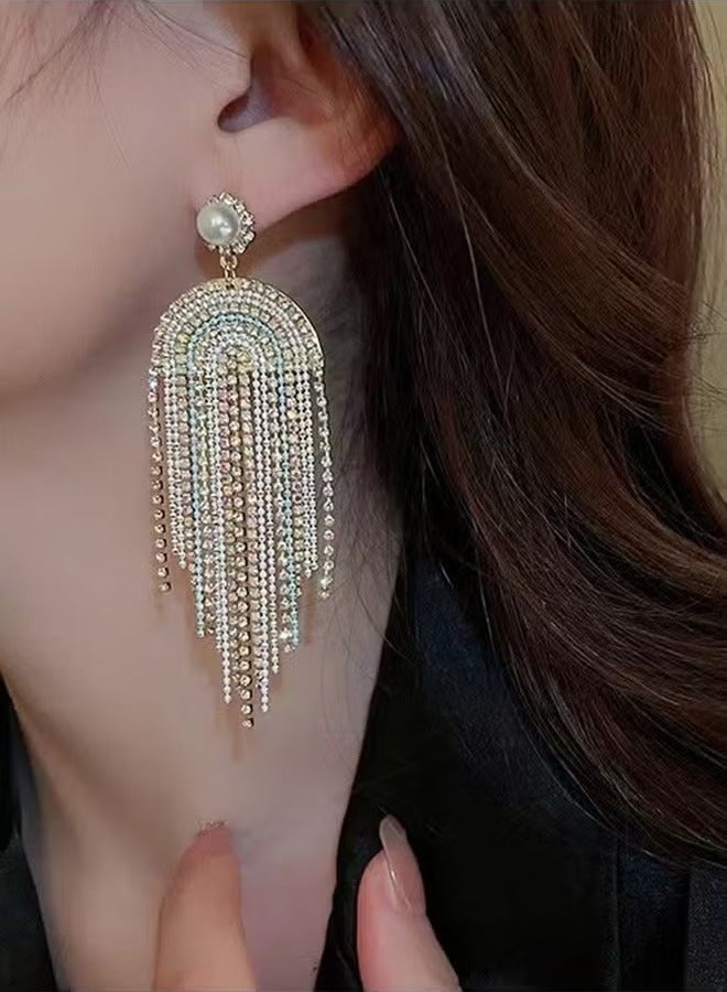 أقراط متدلية من سلسلة طويلة لامعة للنساء والفتيات، مثالية لمناسبات الزفاف والزفاف. - Image 3