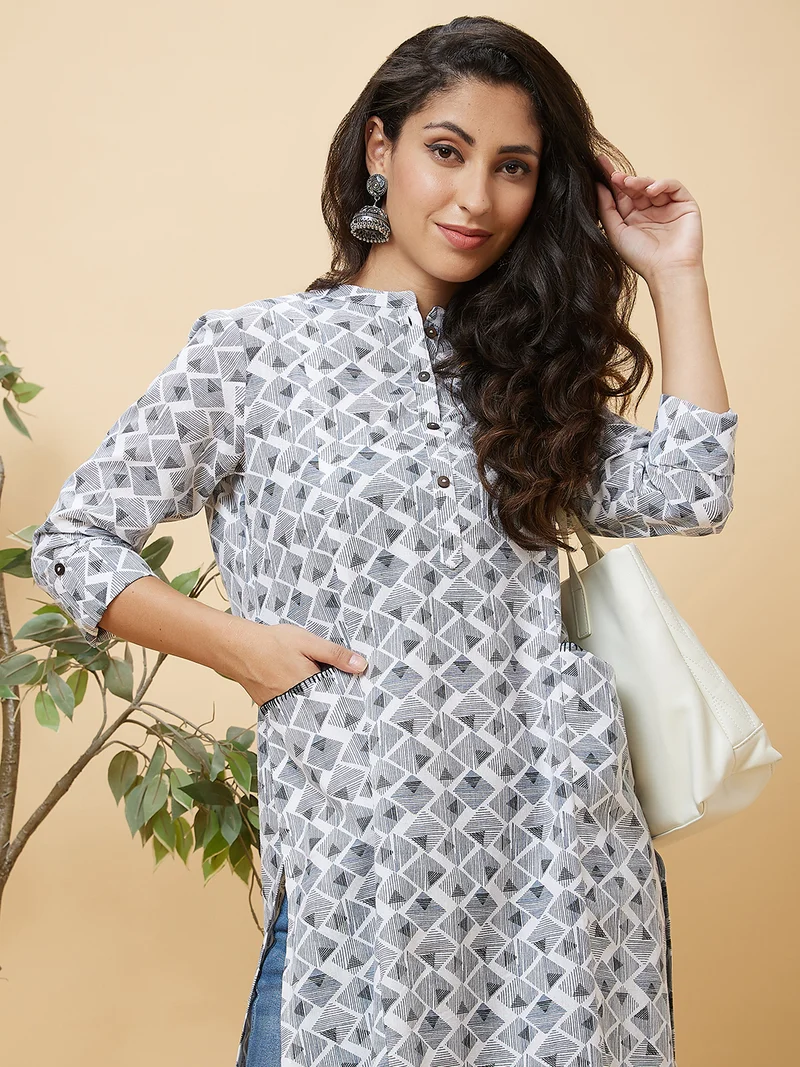 globus Women Geometric Printed Mandarin Collar Pure Cotton Kurta