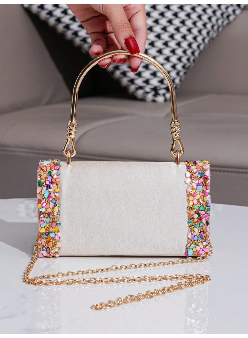 حقيبة سهرة نسائية كلتش بتصميم أنيق مزين بأحجار ملونة مع مقبض معدني وسلسلة قابلة للفصل - Image 2