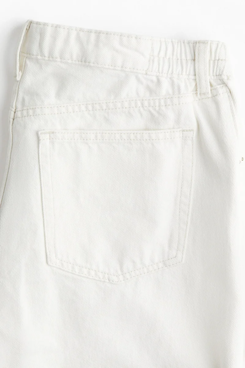 اتش اند ام جينز بقصّة واسعة لفترة الحمل وبعدها من تشكيلة ماما