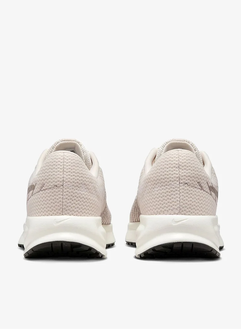 نايكي ران ديفاي