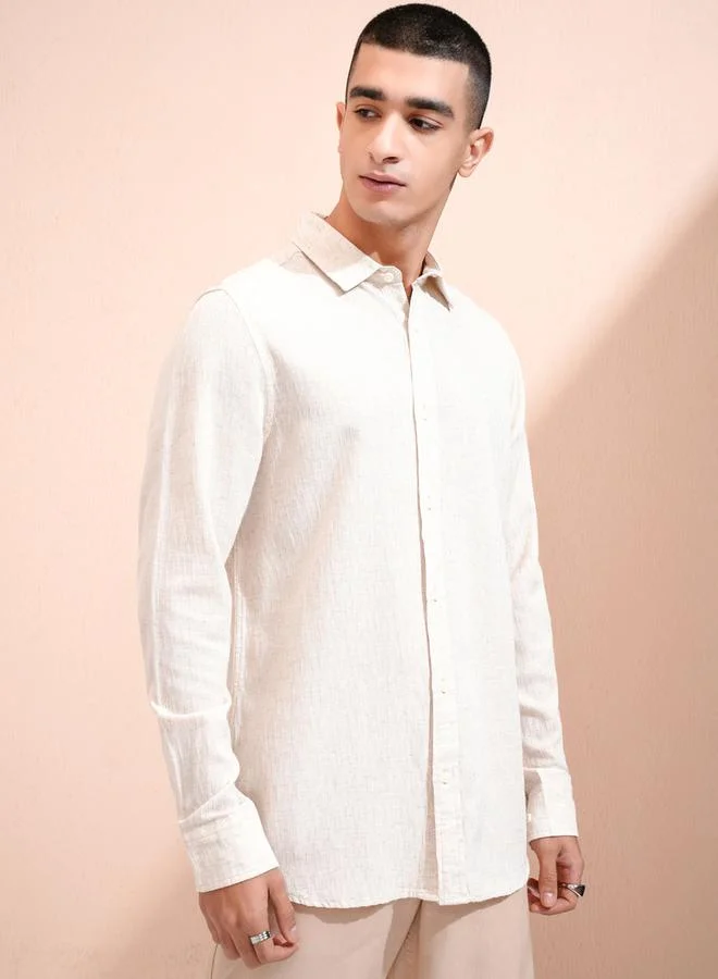 HIGHLANDER HIGHLANDER Textured Regular Fit Collared Shirt