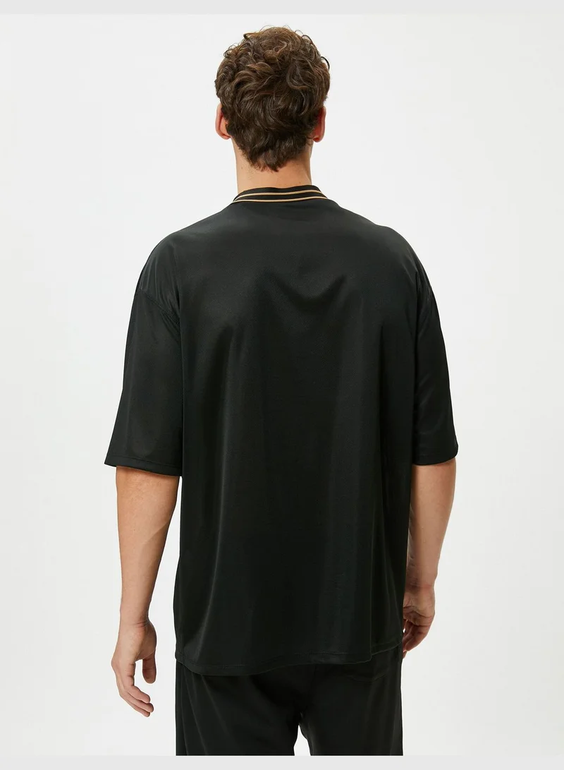 كوتون V Neck College Printed Short Sleeve Sport T-Shirt