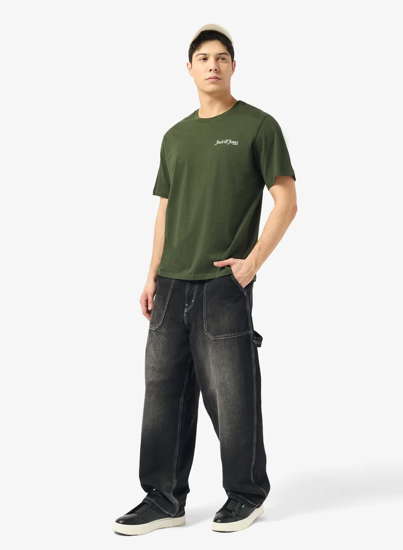 جاك اند جونز تيشيرت بطباعة نصية بقصة عادية