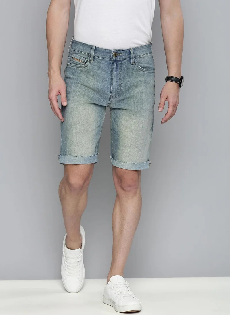 Men Slim Fit Solid Mid-Rise Denim Shorts