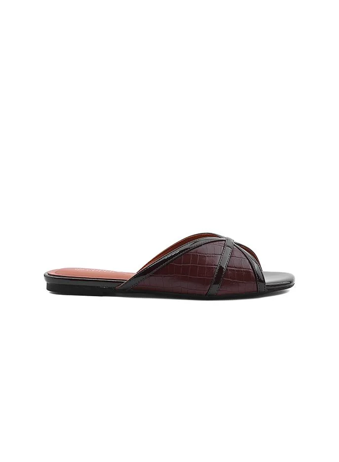 كابلي Flat Slipper – Minimalist Summer Wear