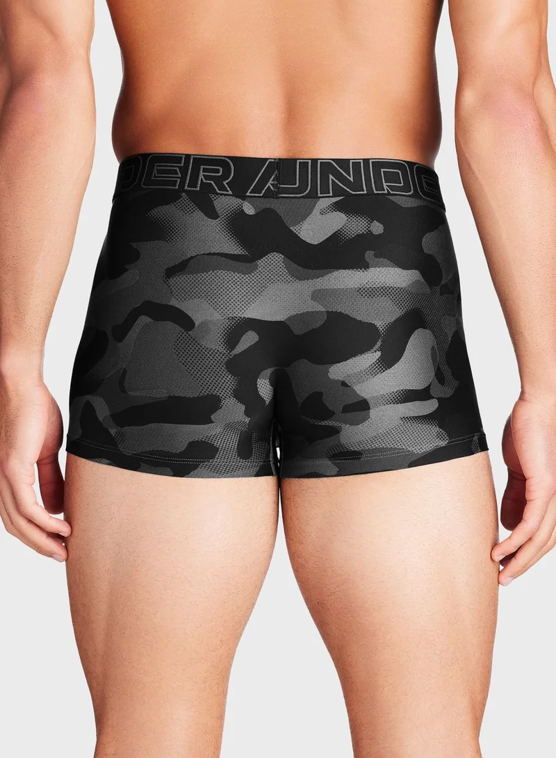 UNDER ARMOUR  3" Performance Tech Boxer for Men | Best Price UAE