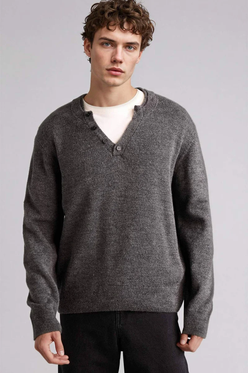 ديفاكتو Standard Fit Knitwear Pullover