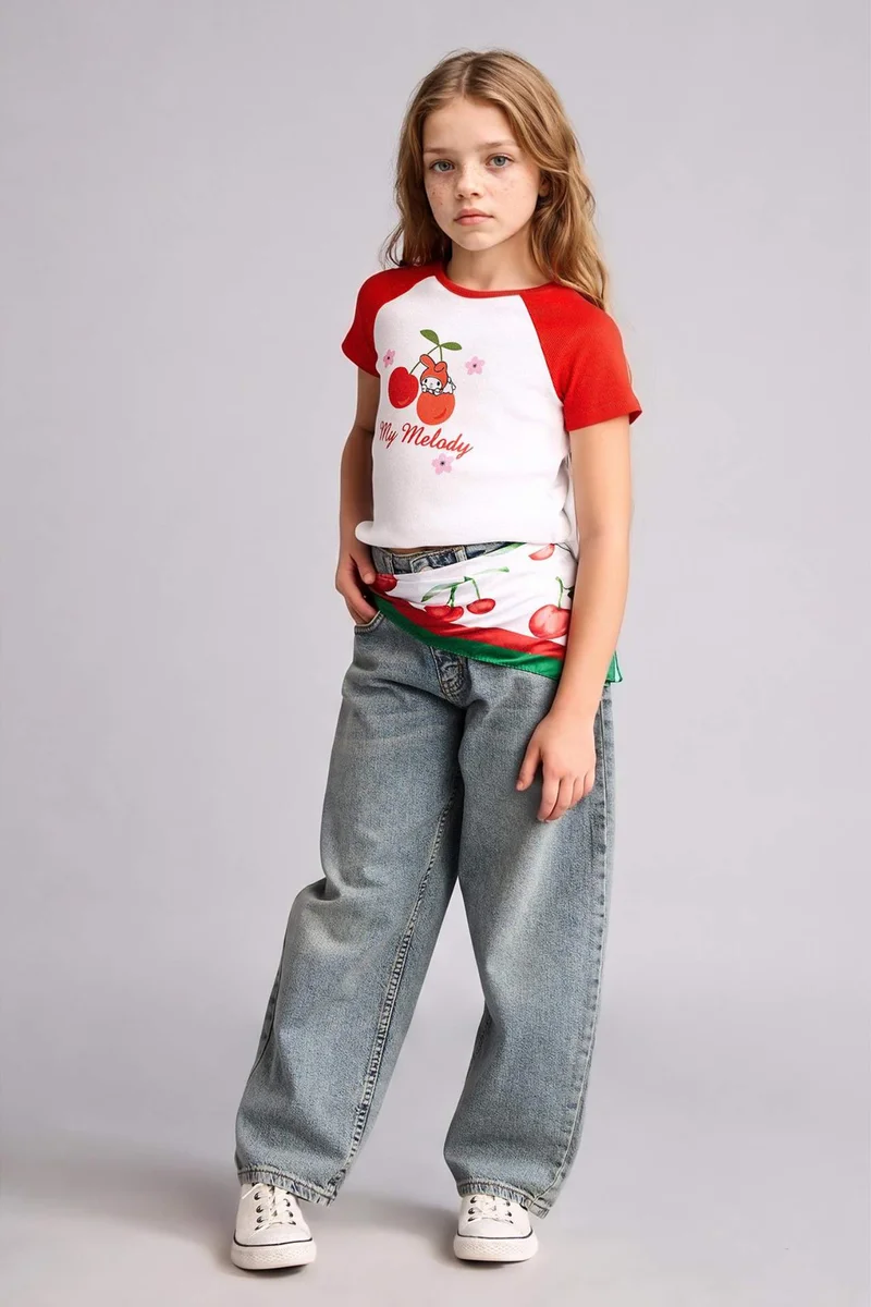 ديفاكتو Girl Slim Fit Crew Neck Short Sleeve T-Shirt