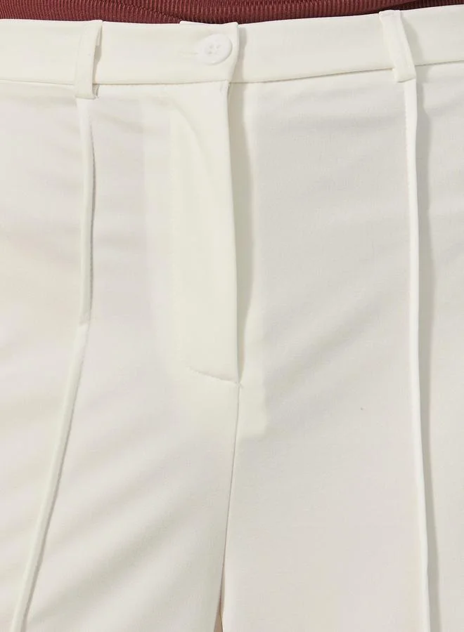 Styli Mid Rise Wide Leg Pants with Pintuck Detail