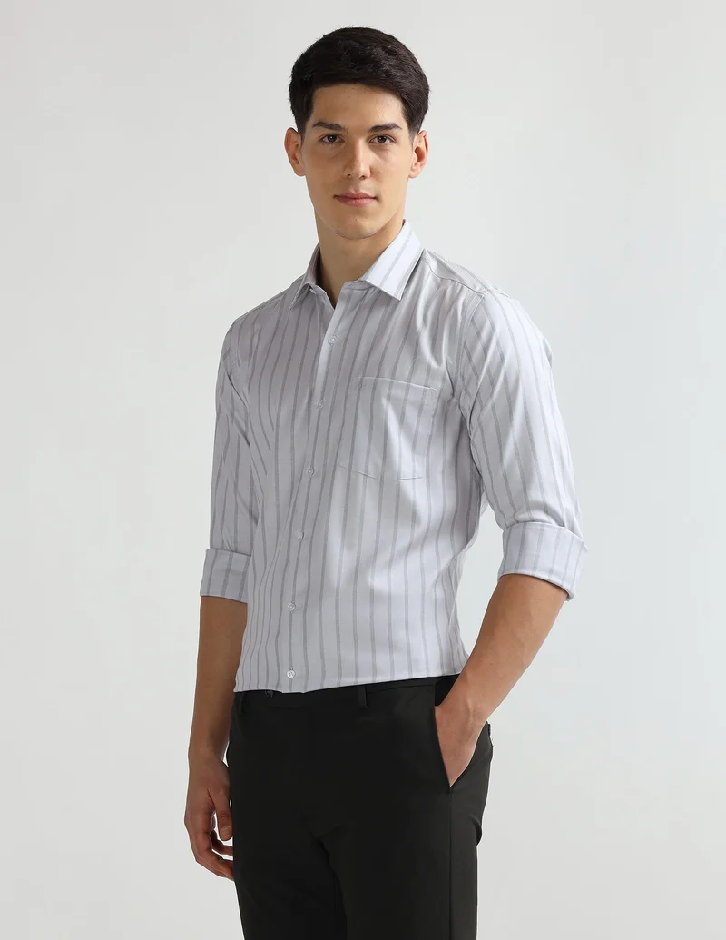 Arrow Light Grey Manhattan Slim Fit Auto Press Flx Shirt for Men | Best Price UAE